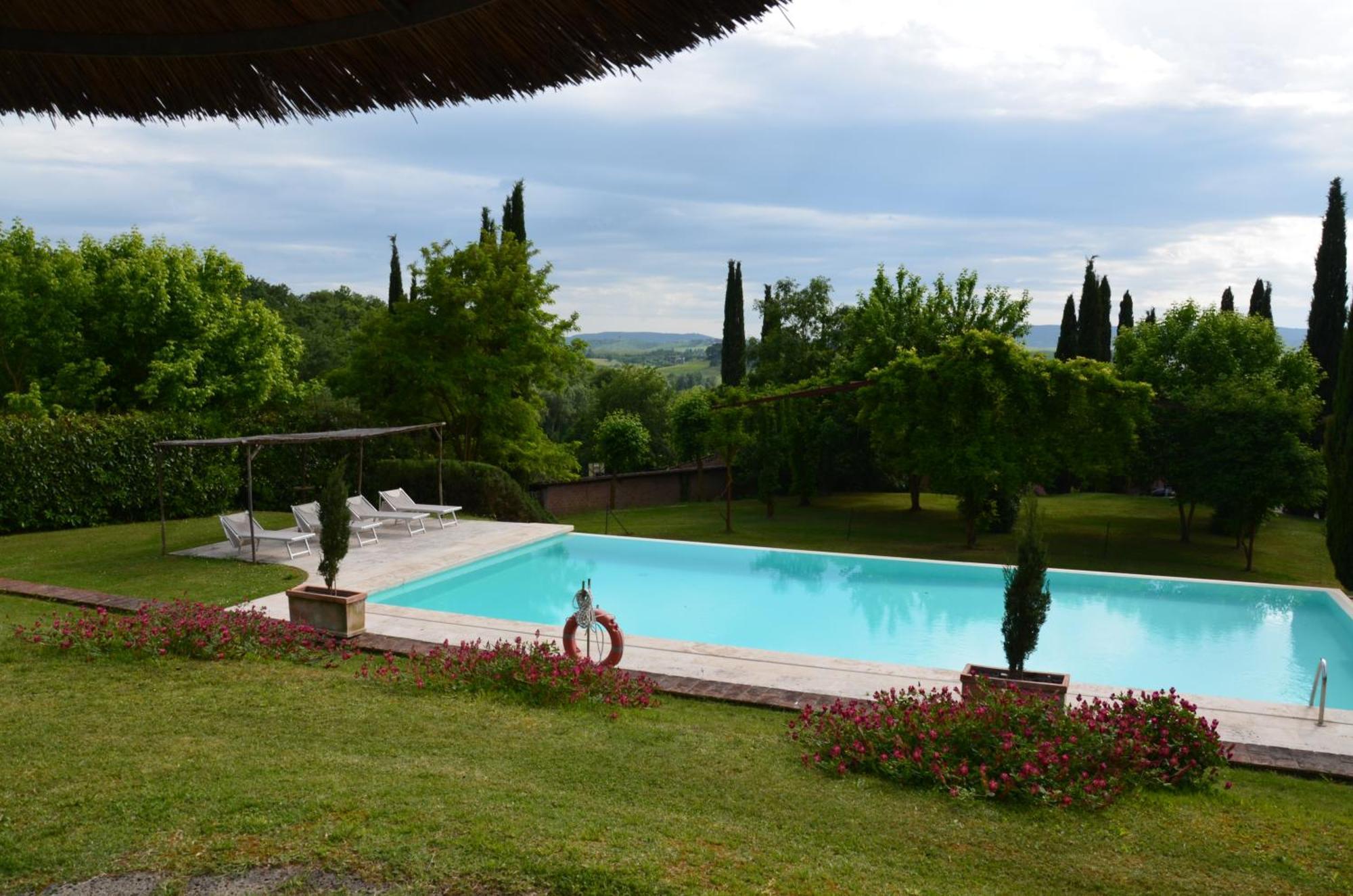 Agriturismo Sant'Alfredo Monteroni d'Arbia Exterior photo