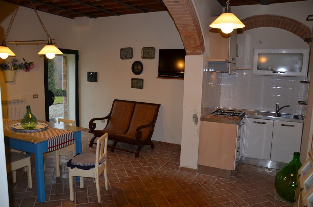 Agriturismo Sant'Alfredo Monteroni d'Arbia Exterior photo